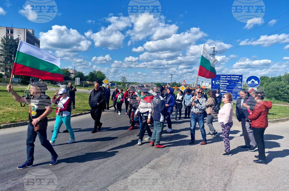 Търговище - протест - запазване на лева