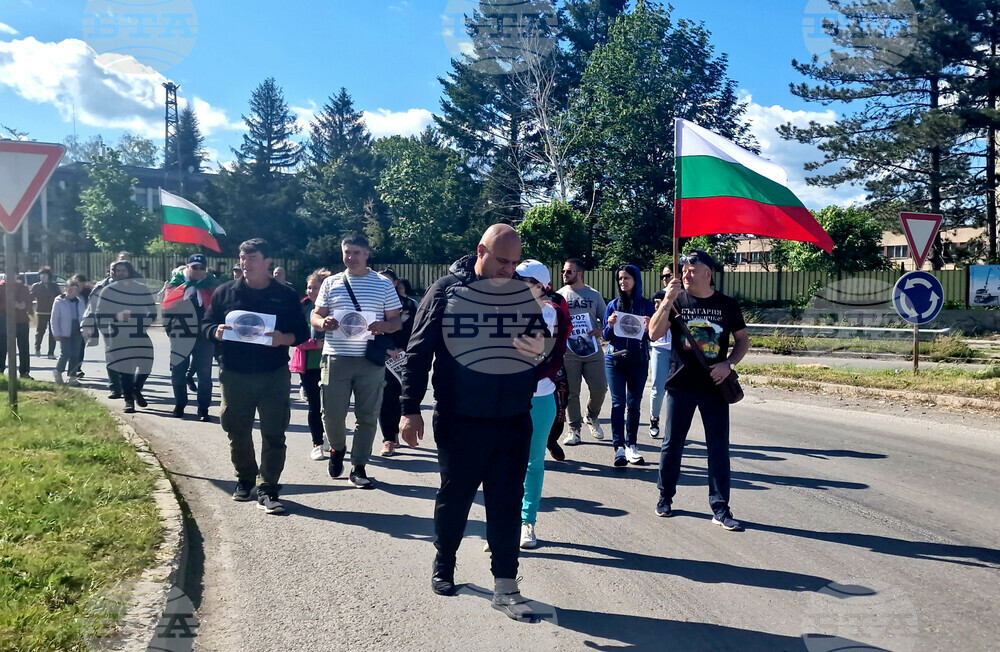 Търговище - протест - запазване на лева