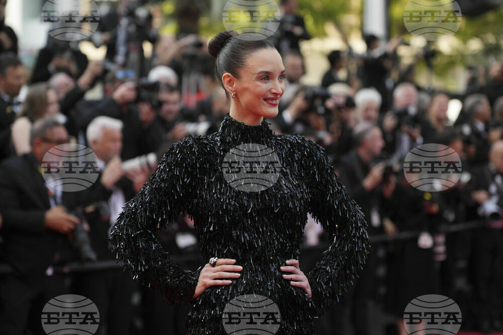 France Cannes 2025 The Phoenician Scheme Red Carpet