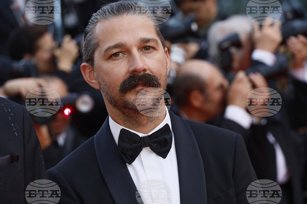 France Cannes 2025 The Phoenician Scheme Red Carpet
