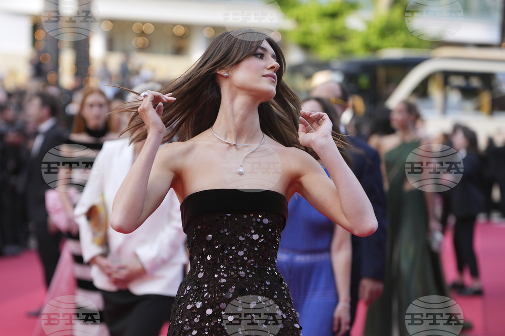 France Cannes 2025 The Phoenician Scheme Red Carpet