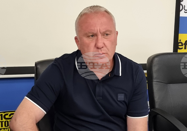Старши треньорът на Спартак (Варна) Николай Киров: "Към момента няма яснота за бъдещето на клуба"
