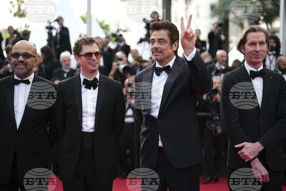 France Cannes 2025 The Phoenician Scheme Red Carpet