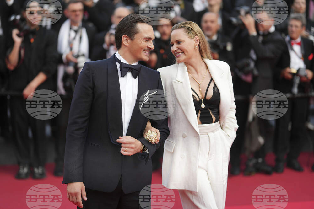 France Cannes 2025 The Phoenician Scheme Red Carpet