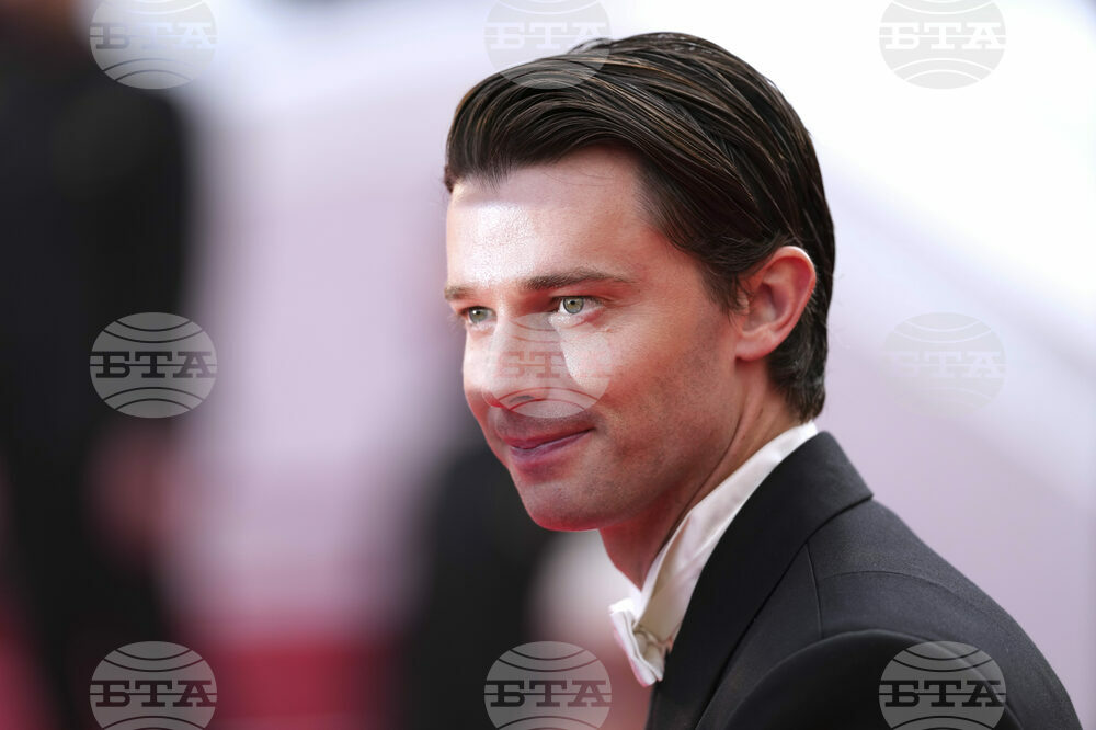 France Cannes 2025 The Phoenician Scheme Red Carpet
