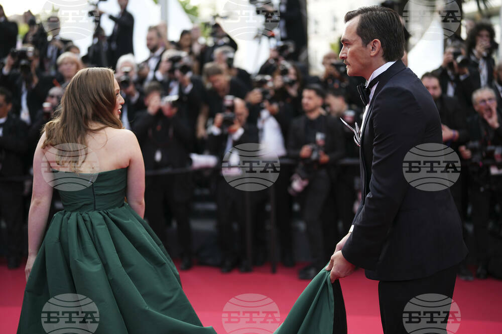 France Cannes 2025 The Phoenician Scheme Red Carpet