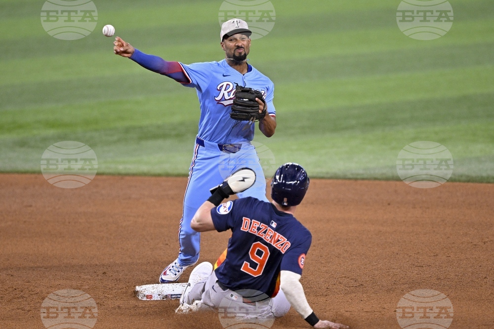 Astros Rangers Baseball