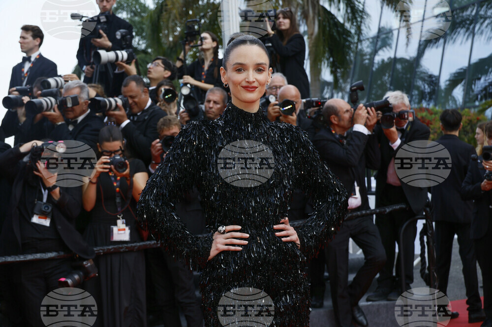 France Cannes 2025 The Phoenician Scheme Red Carpet