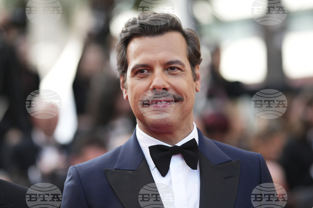 France Cannes 2025 The Phoenician Scheme Red Carpet