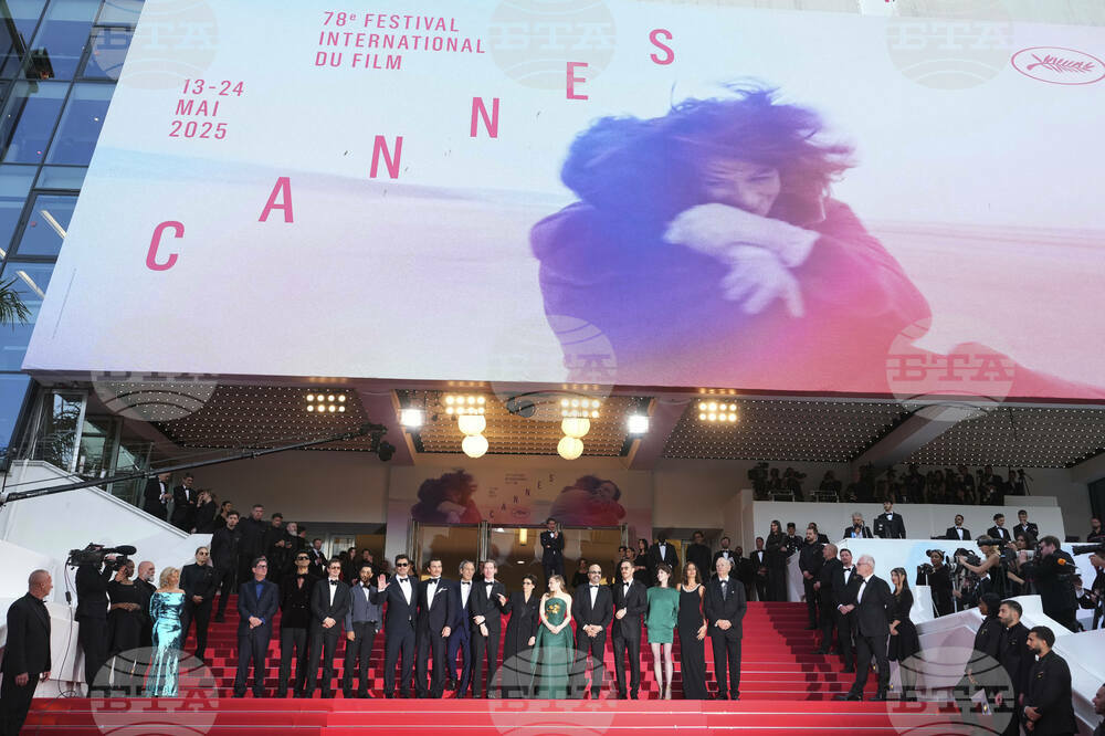 France Cannes 2025 The Phoenician Scheme Red Carpet