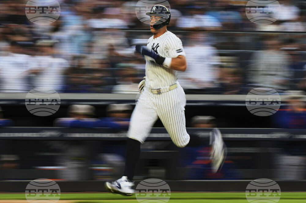 Mets Yankees Baseball