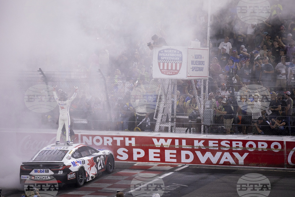 NASCAR North Wilkesboro Auto Racing
