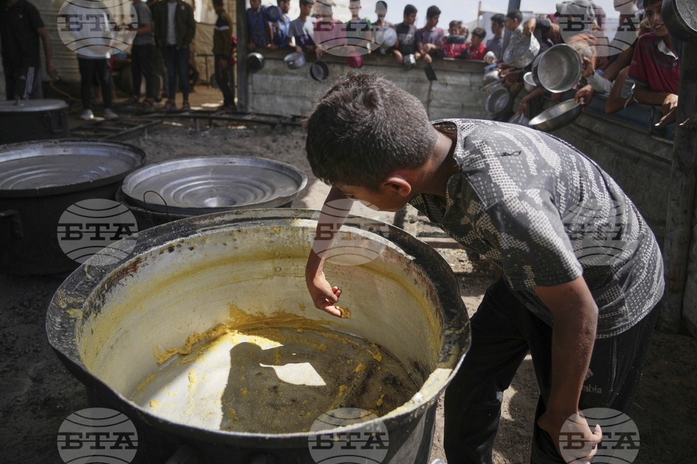 Mideast Wars Gaza Aid Groups