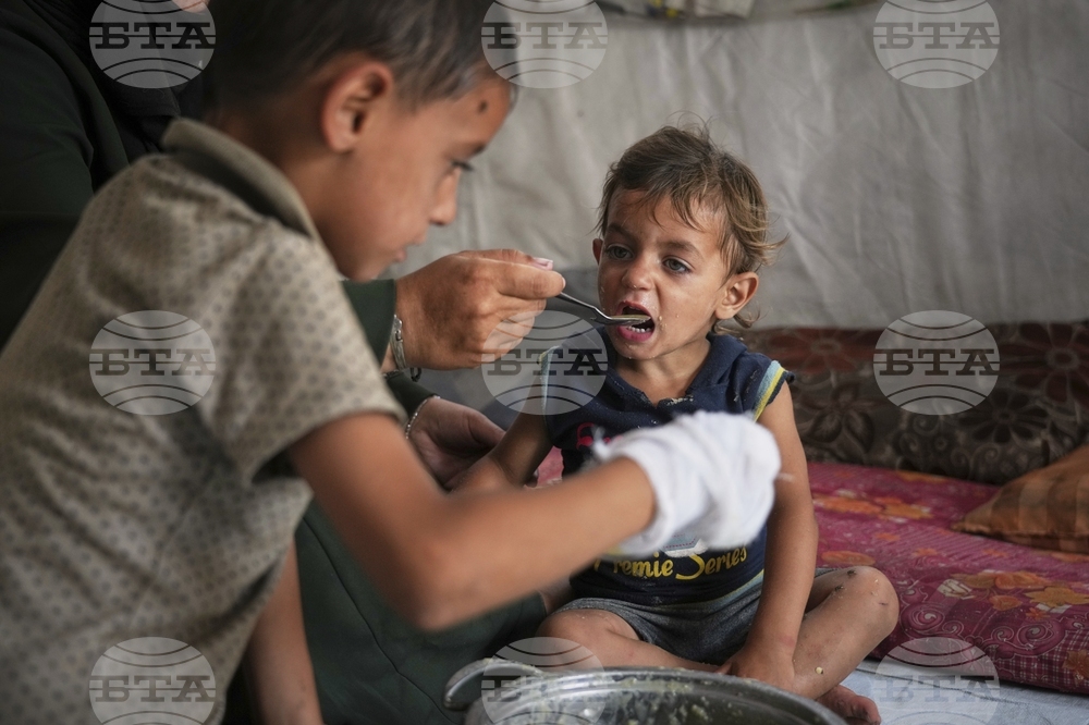 Mideast Wars Gaza Aid Groups