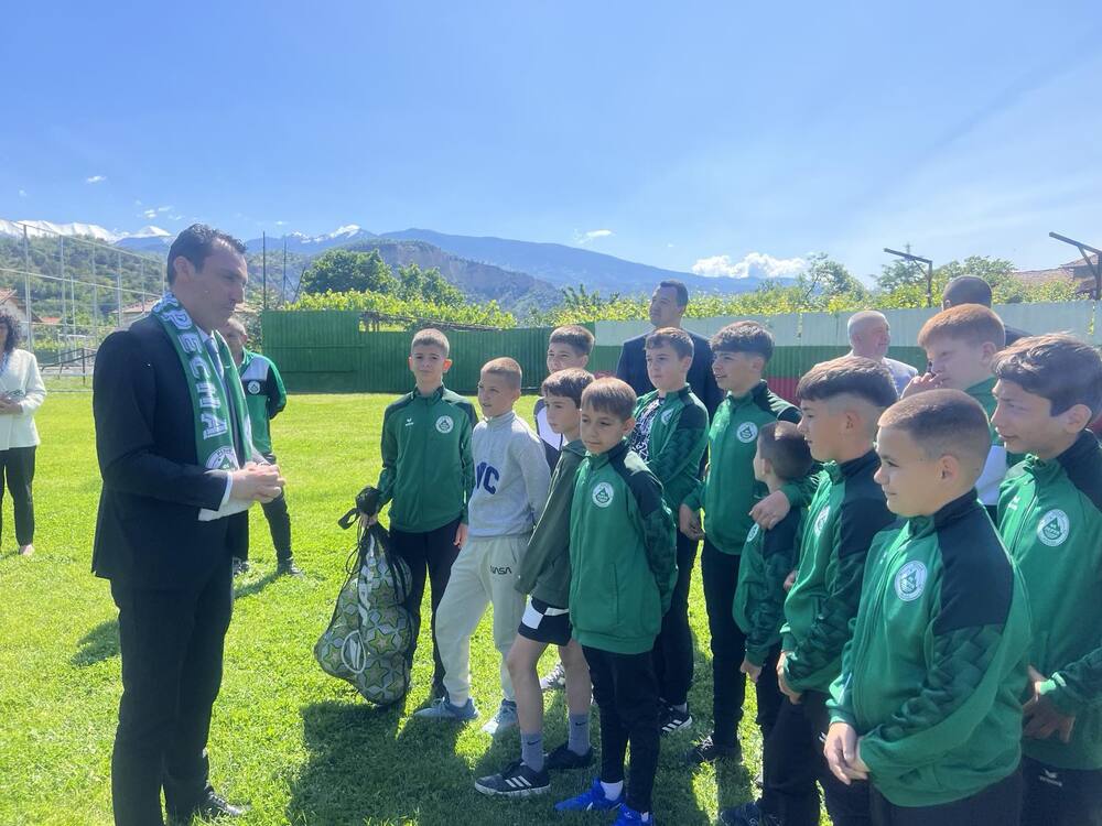 Министър Иван Пешев посети община Кресна