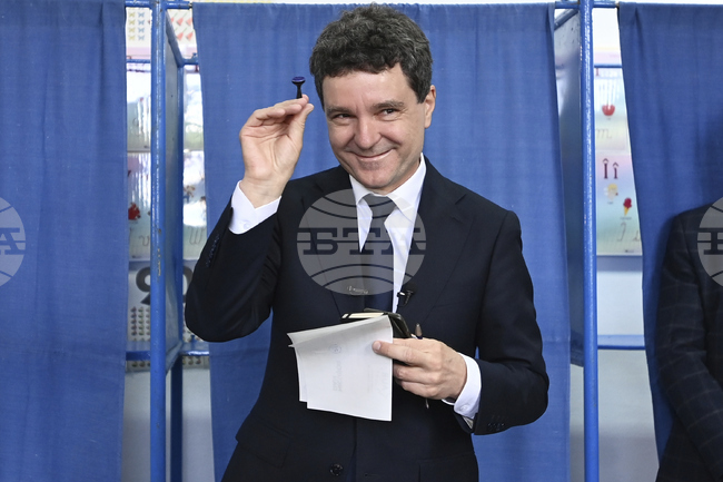 Никушор Дан заминава за Полша утре, за да подкрепи кмета на Варшава за президентските избори