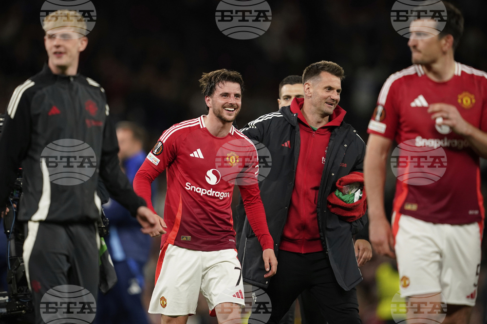 Soccer Man United Mount