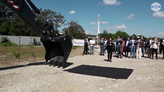 Започна строителството на търговски парк "Естреа" в София