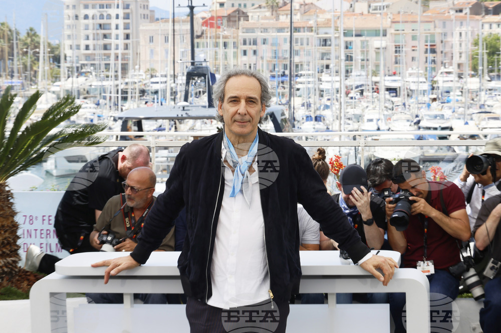 France Cannes 2025 The Phoenician Scheme Photo Call
