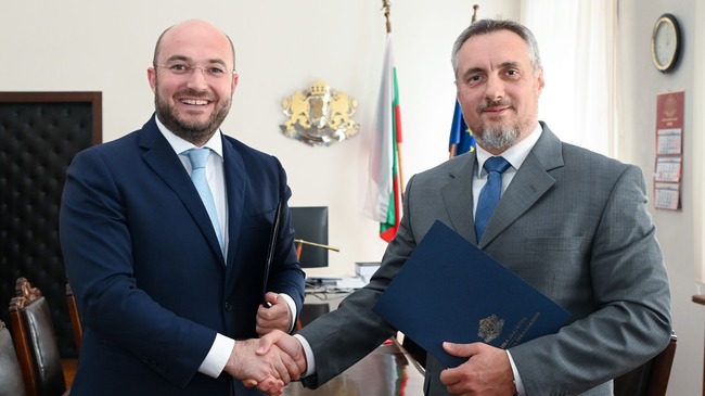 Justice Minister, Transparency International Sign Memorandum on Strengthening Rule of Law, Countering Corruption