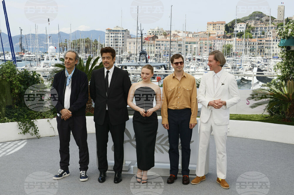 France Cannes 2025 The Phoenician Scheme Photo Call