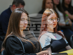 Благоевград - Петър Младенов - публична лекция