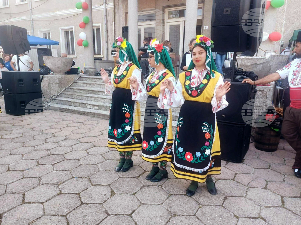 В село Мокрен се проведе традиционният събор