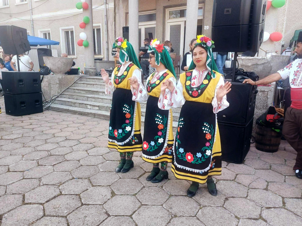 В село Мокрен се проведе традиционният събор