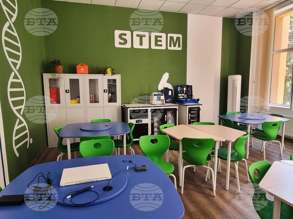 В област Плевен няма закрити паралелки след първото класиране за прием на ученици в осми клас