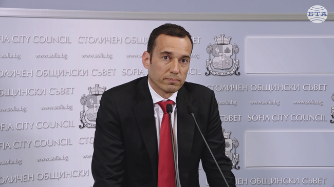 Създадоха си кризата, решиха си я, заяви кметът на София Васил Терзив по повод казуса с градския транспорт