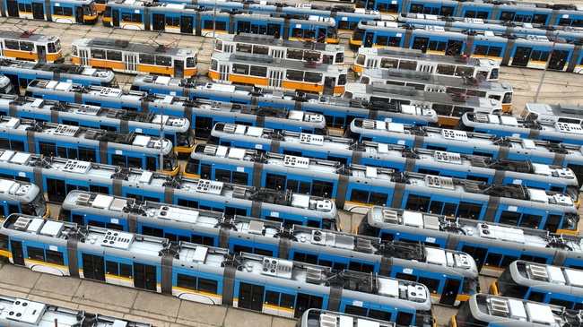 Unions Lift Public Traffic Blockade on Tuesday