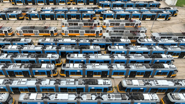 Unions Lift Public Transport Blockade in Sofia after Government Pledges to Reallocate BGN 15 Mln to Solve Crisis 