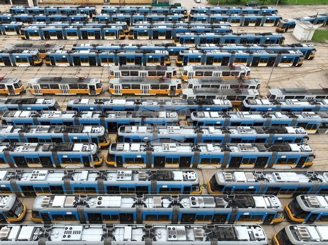 Unions Lift Public Transport Blockade in Sofia after Government Pledges to Reallocate BGN 15 Mln to Solve Crisis 