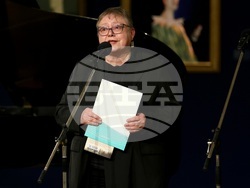 „13 века България“ - роман на годината - награда