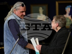 „13 века България“ - роман на годината - награда