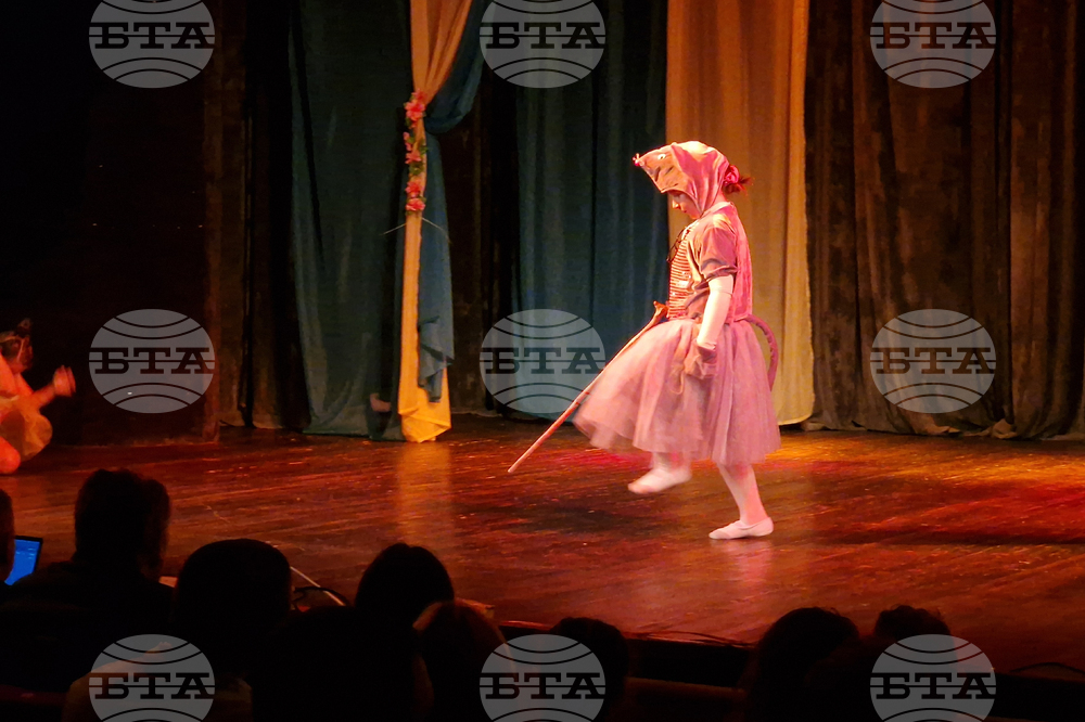 Самоков - спектакъл - „Палечка”