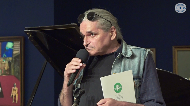 Красимир Димовски получи Националната литературна награда за български роман на годината „13 века България“