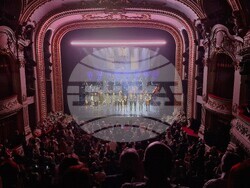 Концерт на Лили Иванова в Народния театър, снимка – Даниел Димитров/БТА