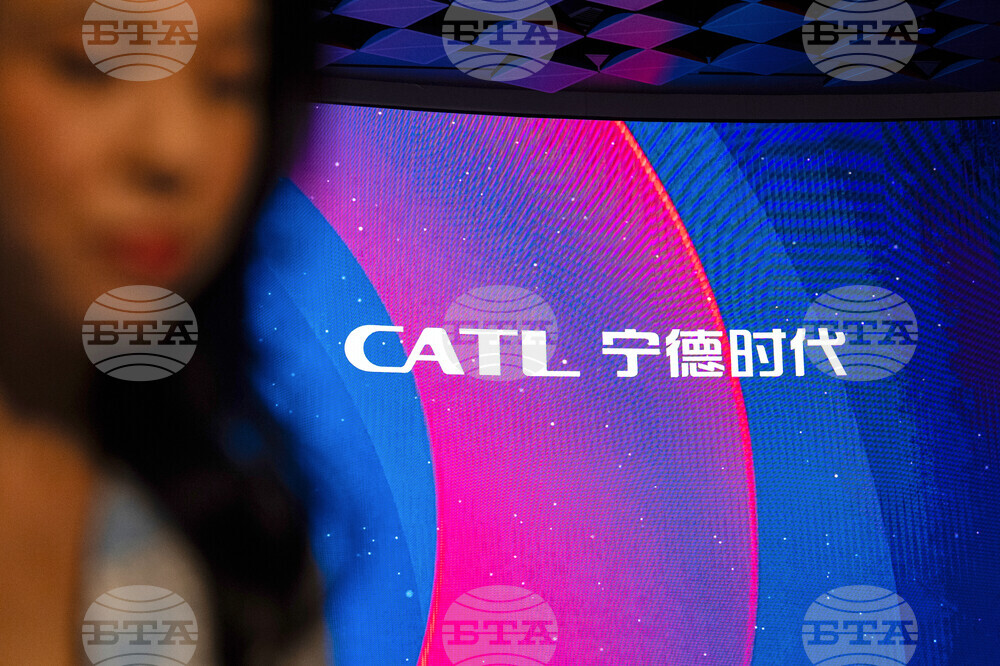 Китайският производител на батерии за електромобили Си Ей Ти Ел ще удвои капацитета си в завода за тестване на батерии в Германия до 2026 г.