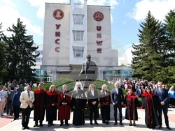 Университет за национално и световно стопанство - годишнина