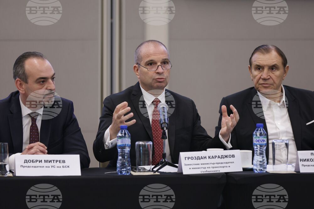 Липсата на работна ръка е сред най-големите проблеми пред правителството, каза вицепремиерът Гроздан Караджов