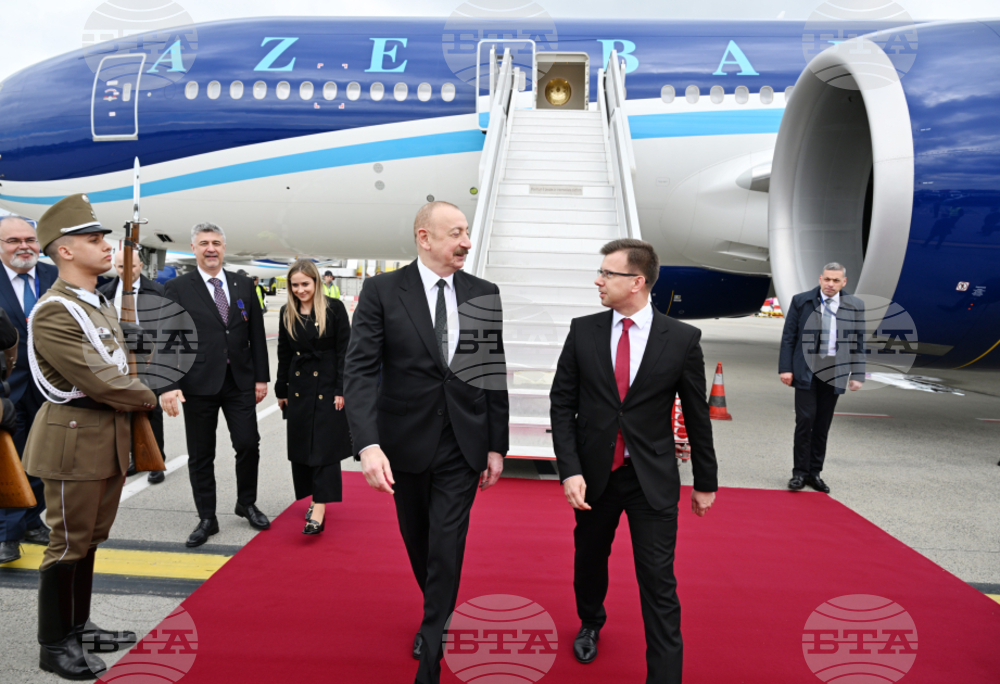 АЗЕРТАДЖ: Азербайджанският президент пристигна на работно посещение в Унгария