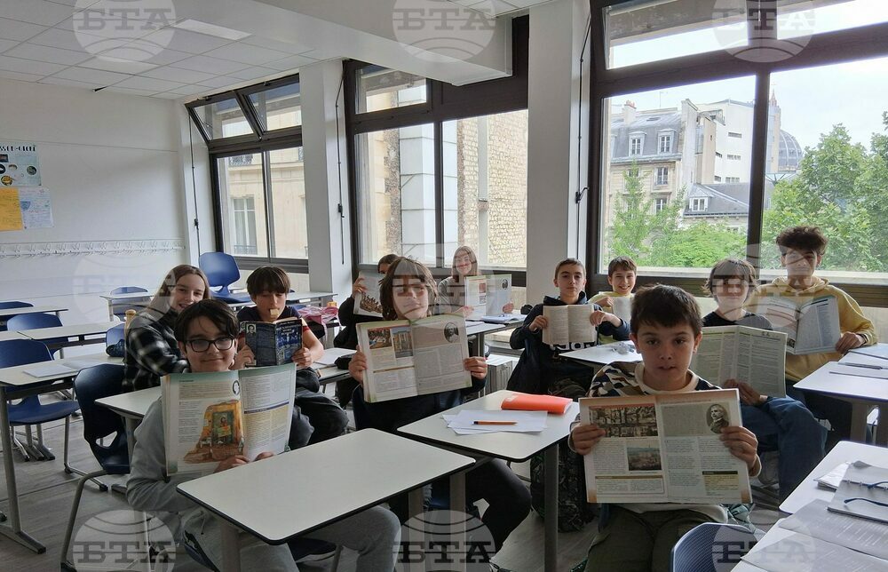 Ателие по гладко четене на български език беше организирано в Българското училище „Паисий Хилендарски“ в Париж