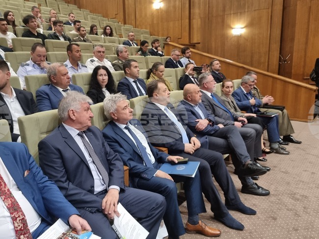 Велико Търново - конференция - „Консолидация на европейската отбранителна индустрия-възможности и предизвикателства“