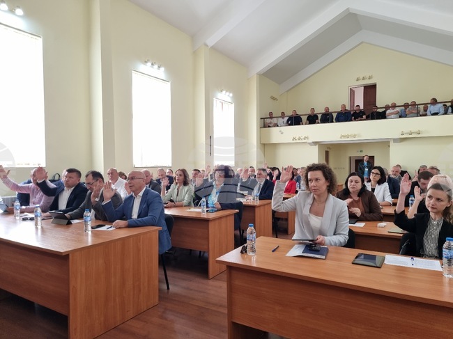 Бюджетът на Община Кърджали за 2025 г. беше приет след повече от час дебати