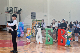 Разград - училище - празник