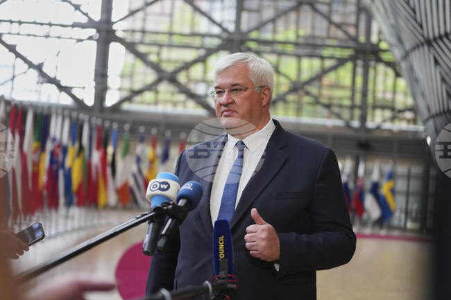 Путин демонстрира "пълно презрение към мирните усилия на САЩ", каза украинският външен министър