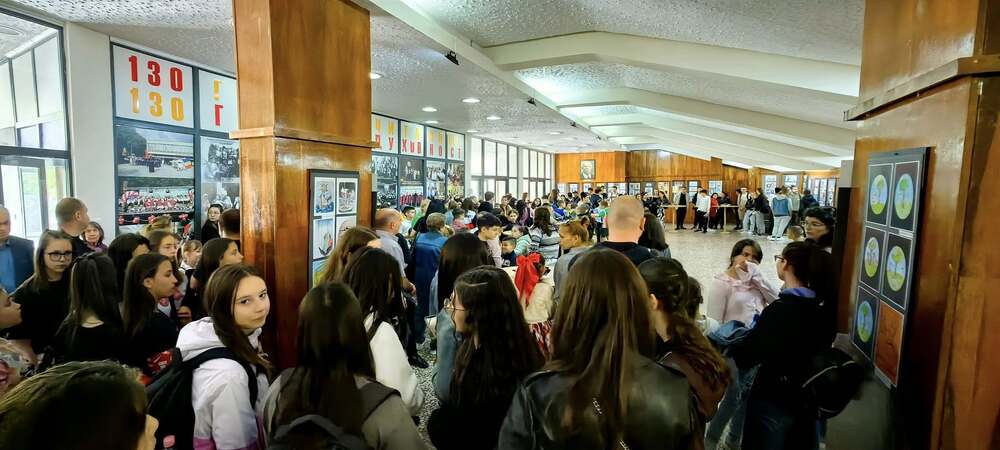 Ръководството на община Кубрат награди ученици, показали постижения в образованието, изкуството и спорта