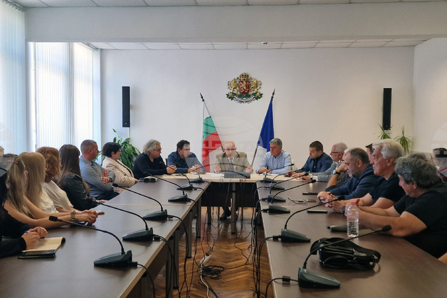 Над 40 души се включиха в регионална работна среща за превенция на трудовия травматизъм в Шумен