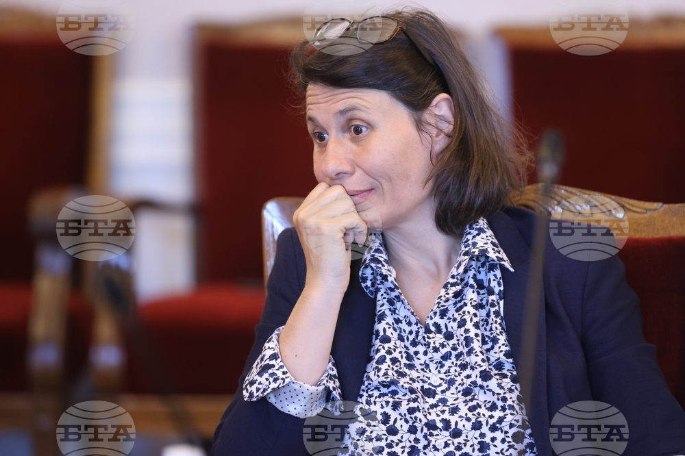 Народно събрание - Временна комисия за разпределението на наркотични вещества - заседание